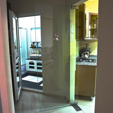 Cocorina Apartment Batumi Esterno foto