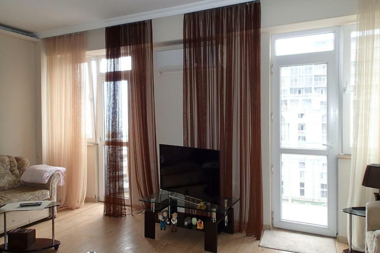 Cocorina Apartment Batumi Esterno foto